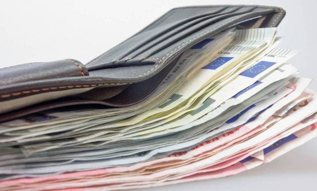 ΟΠΕΚΑ - Επιδόματα 2020: Δείτε ΕΔΩ πότε θα μπουν τα χρήματα  - Όλες οι ημερομηνίες πληρωμής