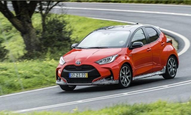 Νέο Toyota Yaris: Tο υβριδικό έχει κατανάλωση μόλις 3,7 λίτρων για κάθε 100 χιλιόμετρα