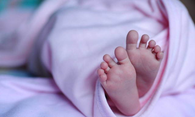 Συγκλονισμένη η Πάτρα με το νεκρό βρέφος - Κανείς δεν γνώριζε πως η 27χρονη ήταν έγκυος