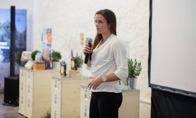 Η Μαρία Σάκκαρη είναι για το 2020 η «πρέσβειρα» της APIVITA