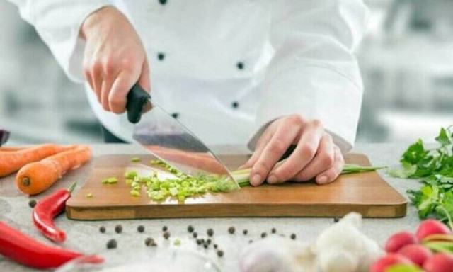 Παγκόσμια συγκίνηση: Πέθανε πασίγνωστος τηλεοπτικός σεφ