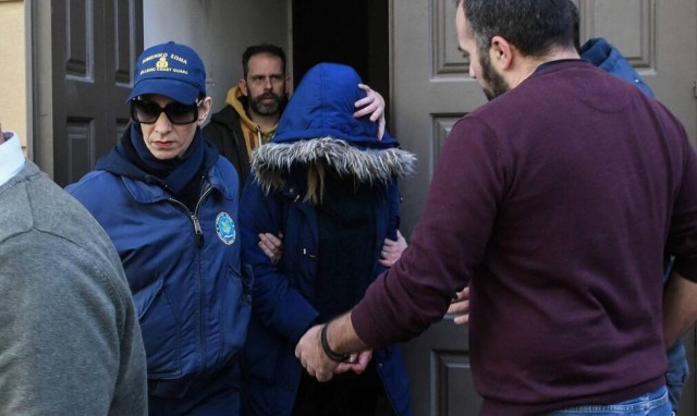 Πάτρα: Φρουρούμενη νοσηλεύεται η παιδοκτόνος - Τι υποστηρίζει ο δικηγόρος της (vids)