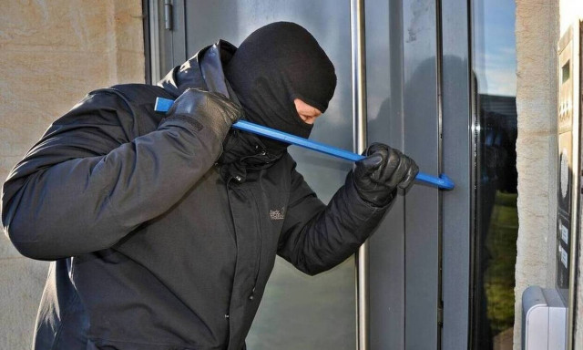 Κρήτη: Εξαρθρώθηκε εγκληματική ομάδα που ξάφριζε σπίτια - Πάνω από 70.000 ευρώ η λεία τους