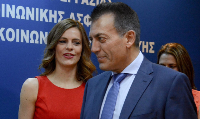 Για «εμπαιγμό» προς την κοινωνία κατηγορεί η Αχτσιόγλου τον Βρούτση	