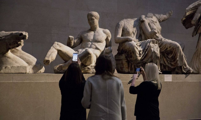 Bloomberg: Στο deal για το Brexit τα Γλυπτά του Παρθενώνα - Τι απαντούν Ελλάδα - Βρετανία