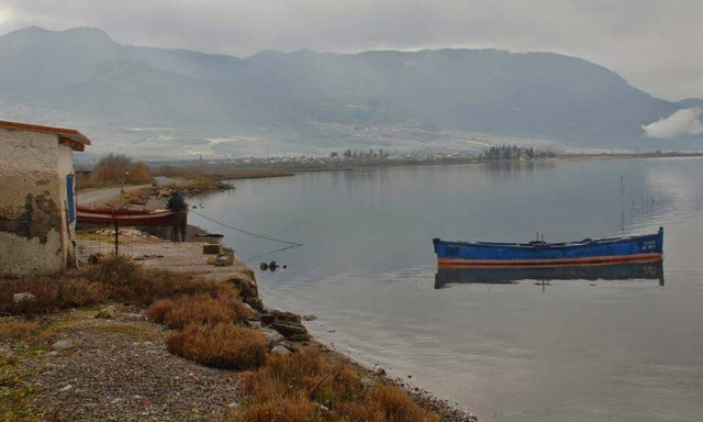 Συναγερμός στα Καμένα Βούρλα - Η «φονική παγίδα» στην ακτή
