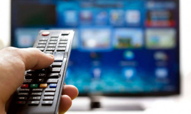 Σάλος: Παίκτρια ελληνικού ριάλιτι συνελήφθη για όπλα και ναρκωτικά (pics)