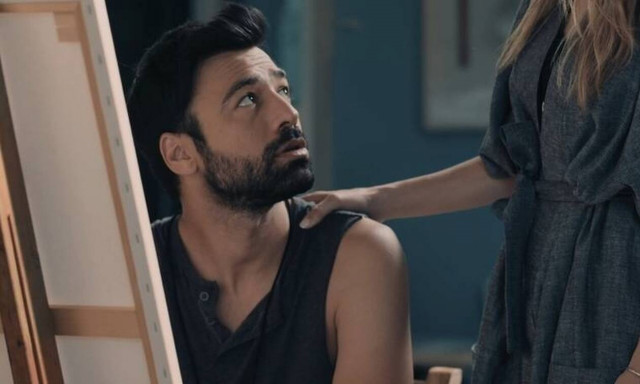 8 λέξεις:  Δεν φαντάζεστε ποιον εντοπίζει ο Οδυσσέας μαζί με τον Σπύρο! 