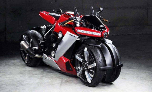 Η Lazareth LM 410 είναι μοτοσυκλέτα αλλά έχει τέσσερις τροχούς και κοστίζει 100.000 ευρώ!