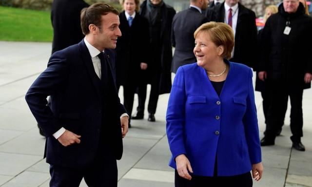 Τηλεφωνική επικοινωνία Πούτιν με Μέρκελ και Μακρόν - Στο... τραπέζι Συρία και Λιβύη