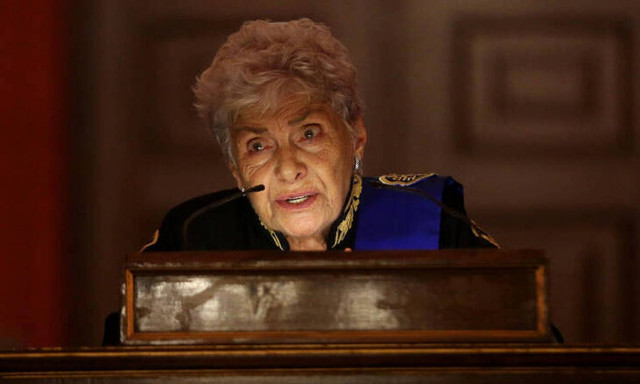 Πέθανε η Κική Δημουλά: Η τελευταία συνέντευξη της σπουδαίας ποιήτριας