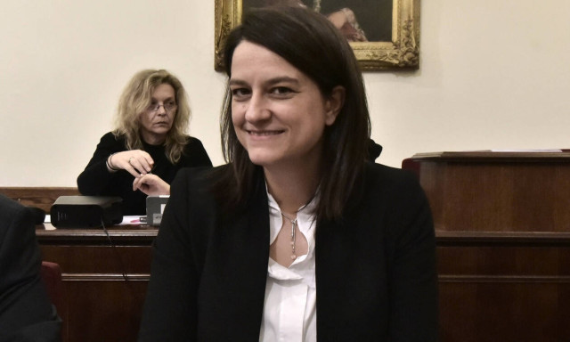 Decision to suspend trips to Italy applies to all levels of education, Kerameus says