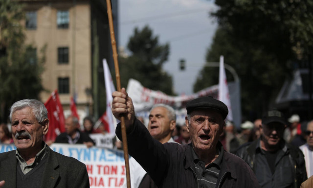 Συντάξεις: Αυτές είναι οι αυξήσεις - Δείτε πόσα θα πάρετε και πότε