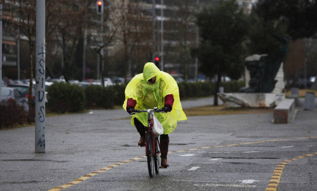Καιρός: Βροχές και καταιγίδες την Τετάρτη (26/2) - Πού θα σημειωθούν (χάρτες)