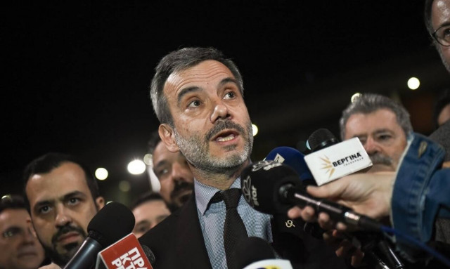 Κοροναϊός στην Ελλάδα: Απολυμάνθηκε το Δημαρχείο Θεσσαλονίκης - Ζέρβας: «Δεν είμαστε σε καραντίνα» 