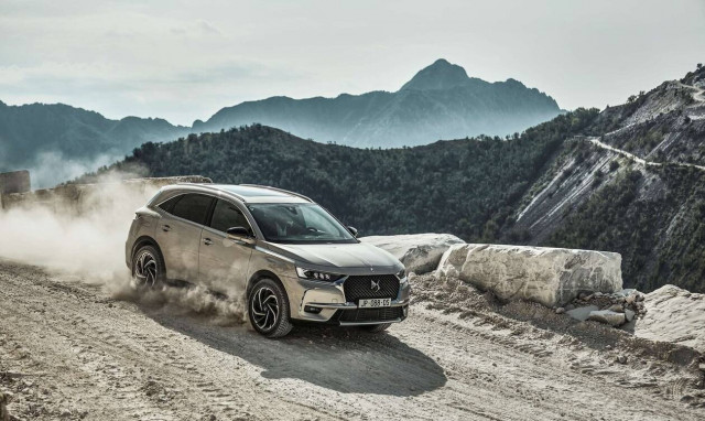 Η αναμονή τελείωσε! DS 7 CROSSBACK E-Τense 4x4 Plug-In Hybrid 