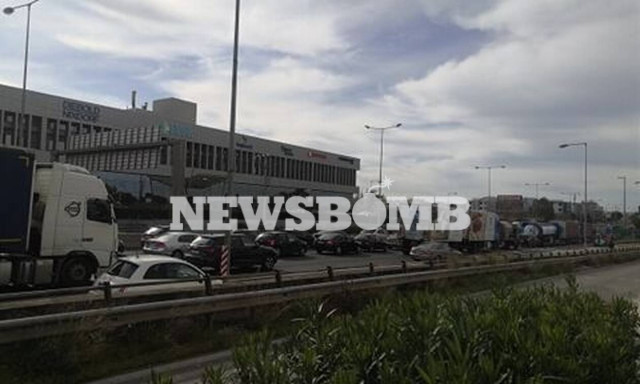 Χάος στην Αθηνών - Λαμίας: Απίστευτο μποτιλιάρισμα - Ουρές χιλιομέτρων