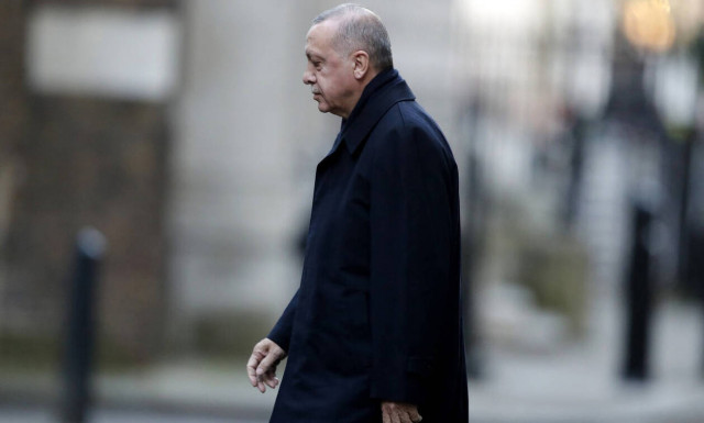 Μεταναστευτικό: Πρόσφυγας λέει ευχαριστώ στον Ερντογάν για τα δωρεάν λεωφορεία προς την Ελλάδα