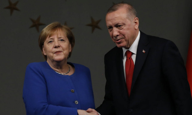 Τηλεφωνική επικοινωνία Μέρκελ-Ερντογάν για Συρία - Τι είπαν οι δύο ηγέτες