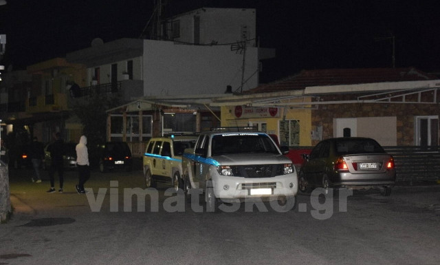 Κως: Απίστευτα σκηνικά στο Πυλί - Μετανάστες κατέβηκαν στο χωριό με πέτρες και καδρόνια