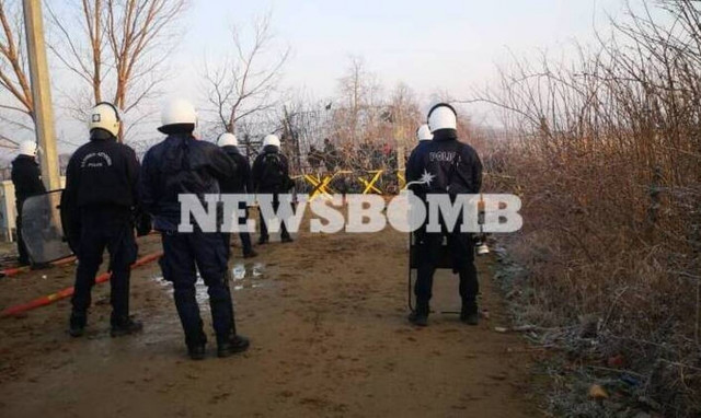 Μεταναστευτικό: Το Newsbomb.gr στις Καστανιές - Όλα όσα συμβαίνουν στην «κόλαση» του Έβρου