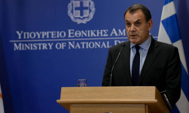 Αποκλειστικό Έβρος: Ο υπουργός Εθνικής Άμυνας δίπλα στις ειδικές δυνάμεις (video)