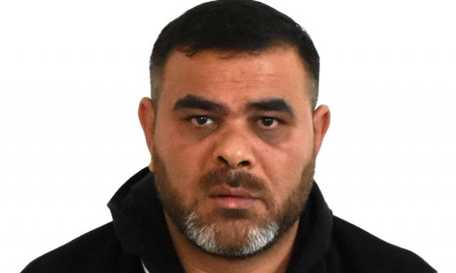 Αθήνα: Αυτός είναι ο 42χρονος που χτυπούσε άγρια ηλικιωμένες για να τις ληστέψει (pics)