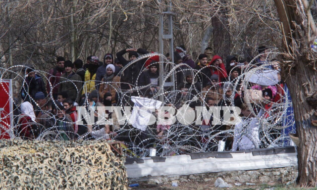 Μεταναστευτικό: Βίντεο σοκ – Ο Έβρος «φλέγεται» - Το βρώμικο παιχνίδι του «σουλτάνου»