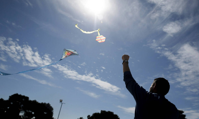 Clean Monday kite flyers can expect favourable weather, meteo predicts