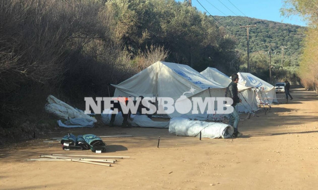 Large number of migrants/refugees remain at Mytilene port