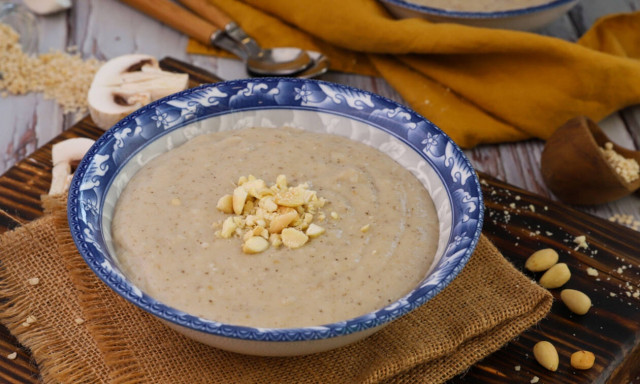 Η συνταγή της ημέρας: Σούπα τραχανά με μανιτάρια