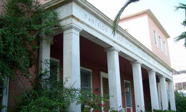 Κοροναϊός στην Ελλάδα: Ύποπτο κρούσμα στο Πάντειο - Κλείνει για δύο μέρες 