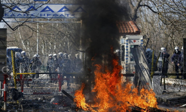Έβρος: Απετράπη η είσοδος σε 32.423 μετανάστες - Συνελήφθησαν 231 άτομα (pics)