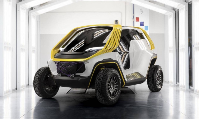 To IED Tracy των μόλις 3,74 μέτρων μετακινεί έξι άτομα!