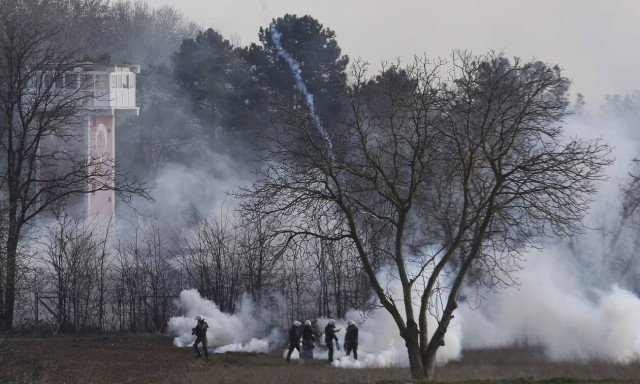 Σόου από τους Τούρκους: Βίντεο με κομάντο να περιπολούν στα ελληνοτουρκικά σύνορα 