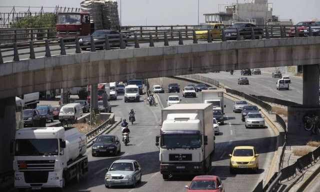 Κίνηση ΤΩΡΑ: Μποτιλιάρισμα στην Εθνική Οδό Αθηνών – Λαμίας - Ποιους δρόμους να αποφύγετε