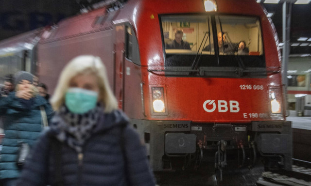 Kοροναϊός: Τρόμος στην ΕΚΤ για τους εργαζόμενους- «Δουλέψτε από το σπίτι»  