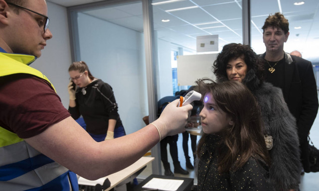 Κοροναϊός: Τρόμος στη Βουλγαρία με δύο ασθενείς – Γιατί ανησυχούν οι επιστήμονες