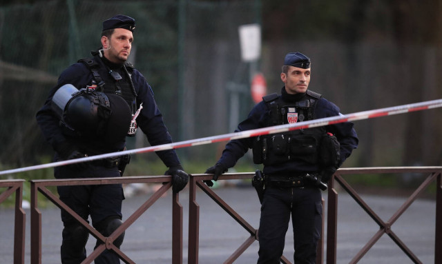 Παρίσι: Πυροβολισμοί σε τζαμί - Ένας τραυματίας