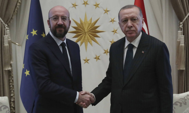 Στις Βρυξέλλες ο Ερντογάν: Μεταναστευτικό και Συρία στην ατζέντα των συζητήσεών του