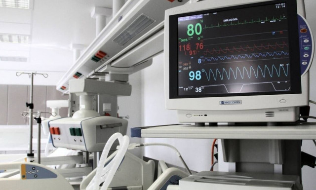 Κοροναϊός στην Ελλάδα: Κλειστά παραμένουν 100 κρεβάτια Εντατικής λόγω έλλειψης προσωπικού