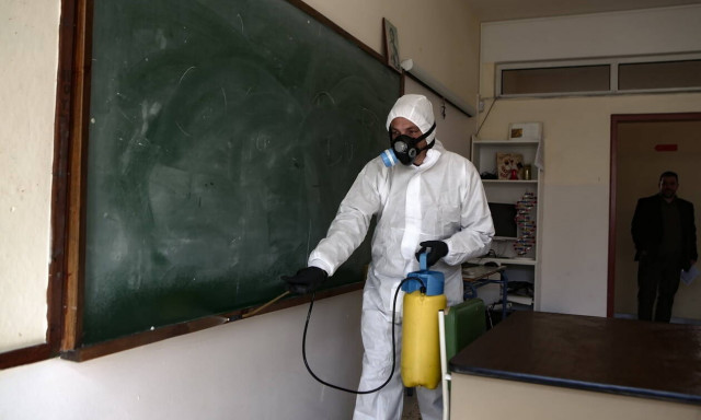 Κοροναϊός στην Ελλάδα: Δείτε τι αλλάζει με τους ελέγχους του β' τριμήνου στα δημοτικά