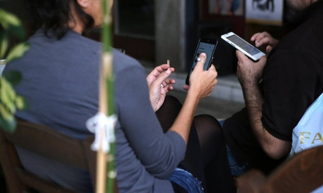 Κοροναϊός - 112: Έκτακτη ειδοποίηση στα κινητά των Ελλήνων (pics)