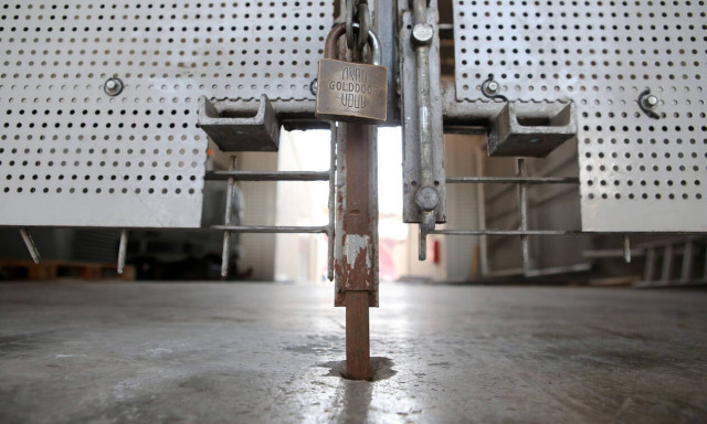 Κοροναϊός: Έρχεται λουκέτο και σε εστιατόρια, καφετέριες και μπαρ