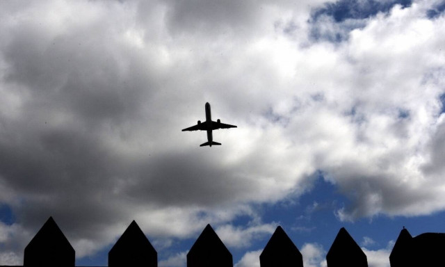 Πτήσεις με προορισμό την Ισπανία έκαναν αναστροφή και γύρισαν πίσω - Τι συνέβη (pics)