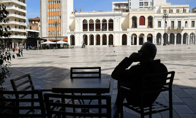 Κορονοϊός: Πρόστιμο 5.000 ευρώ σε όποιον Έλληνα παραβιάζει τα μέτρα για τον περιορισμό της εξάπλωσης