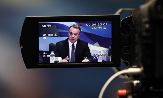 Kορωνοϊός: Το Eurogroup «έλυσε» τα χέρια της κυβέρνησης – Ποια μέτρα στήριξης ανακοινώνει 