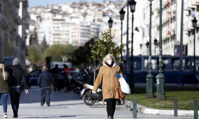 New York Post: «Οι Έλληνες αγνοούν τα μέτρα για τον κορονοϊό» - Διεθνής διασυρμός (vid)