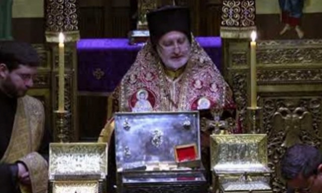 Δέηση του Αρχιεπισκόπου Αμερικής ενώπιον των Αγίων Λειψάνων