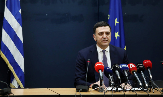 Κορονοϊός: «Οι επόμενες μέρες είναι κρίσιμες» - Στο νοσοκομείο Αλεξανδρούπολης ο Κικίλιας